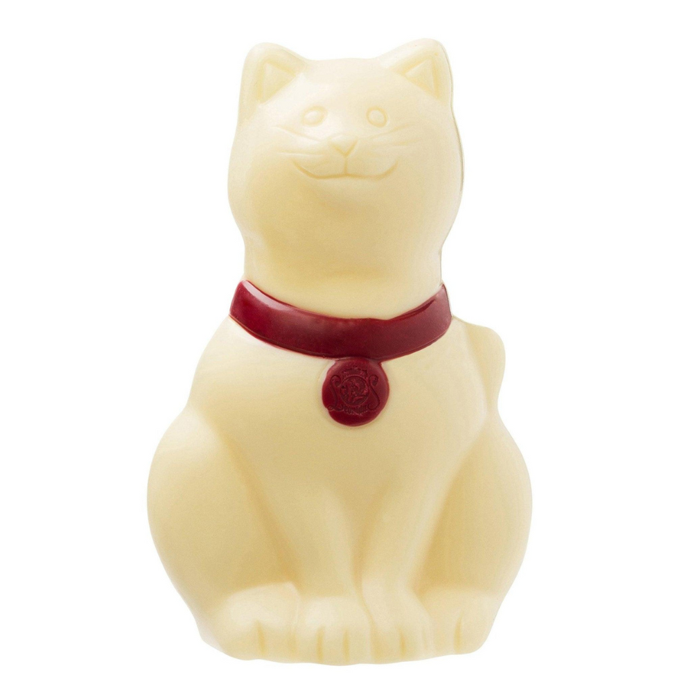 Cat White Chocolate Figure 50g. with 4 Christmas Chocolate Balls