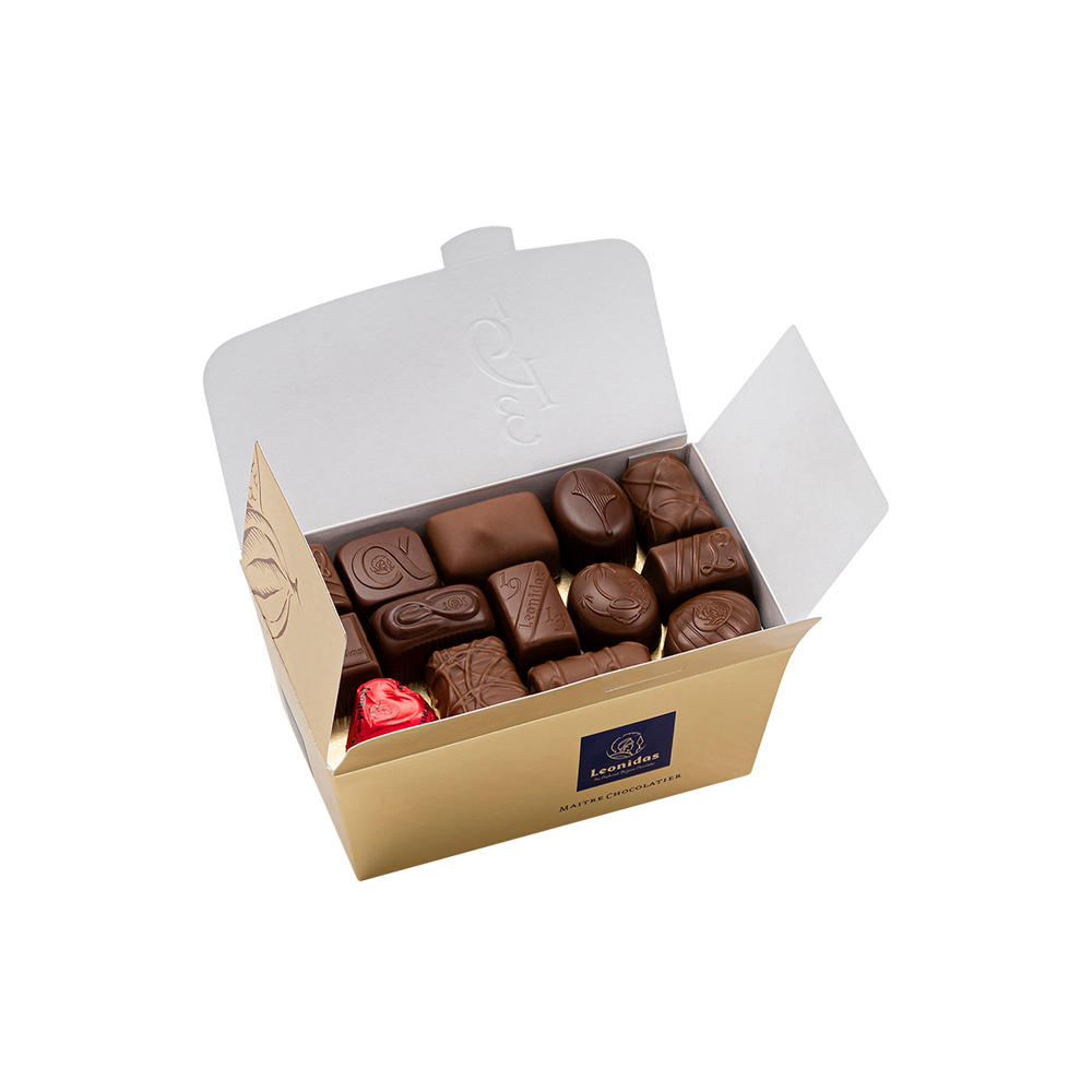 30 Chocolates Ballotin Box