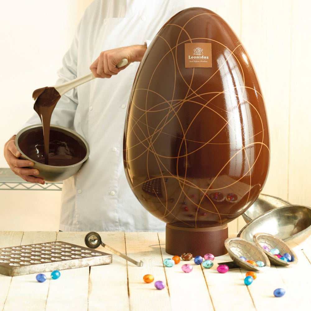 
                  
                    GIANT EASTER EGG - www.chocolateorders.com
                  
                