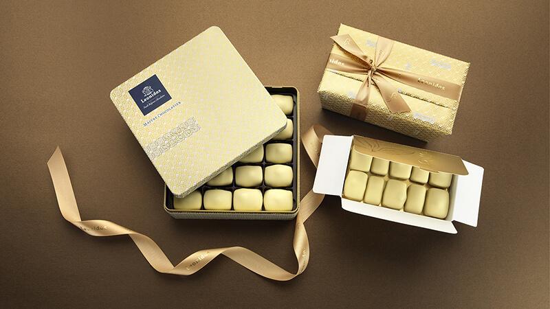 
                  
                    Leonidas Belgian Chocolates, Manon Luxury Chocolate Tin Box - leonidasbrighton.co.uk - Leonidas Brighton
                  
                