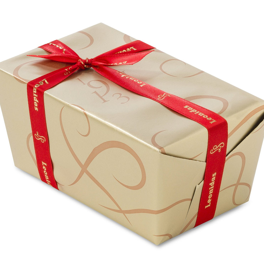 
                      
                        Leonidas KOSHER - WHITE Chocolates Ballotin Box by weight - leonidasbrighton.co.uk - Leonidas Brighton
                      
                    