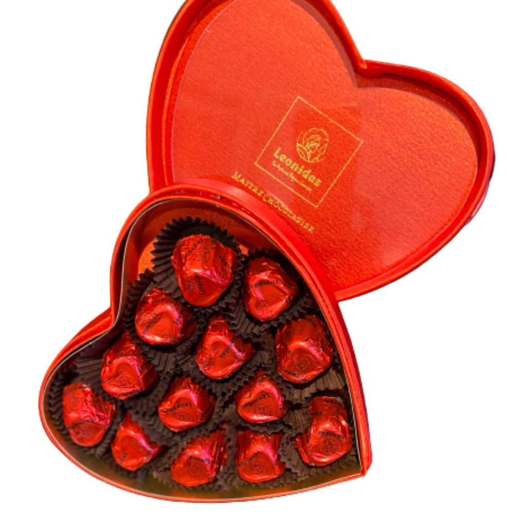 Leonidas Velvet Heart Medium Box with Heart Chocolates - leonidasbrighton.co.uk - Leonidas Brighton