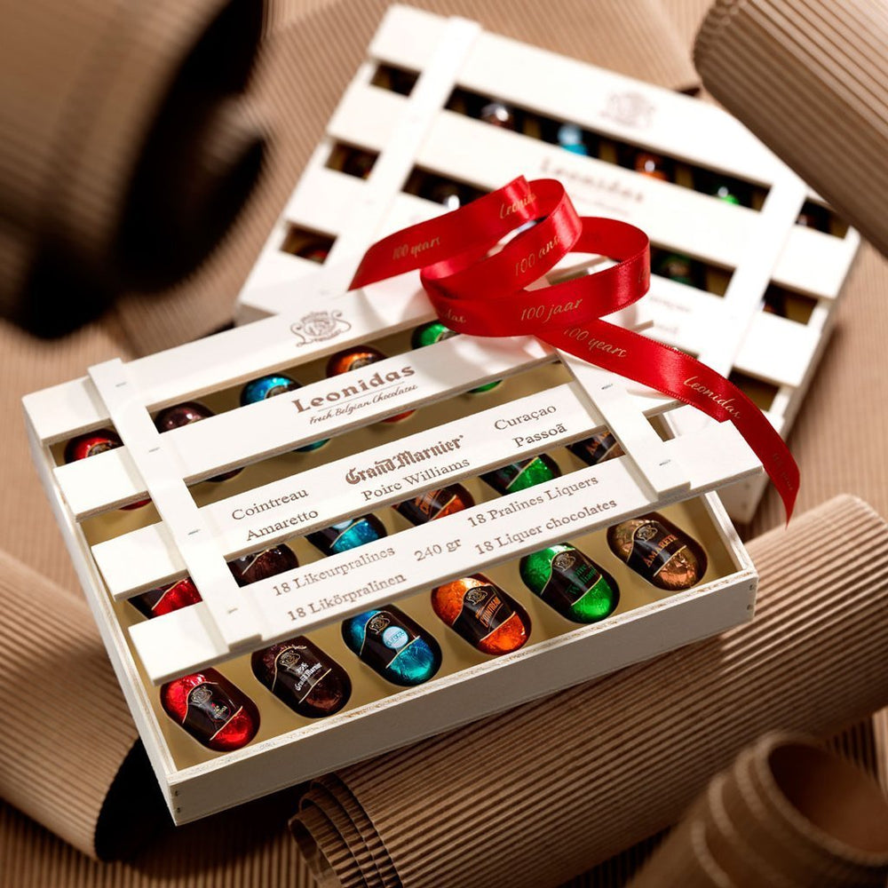 
                  
                    Liquor Chocolate Crate Box - leonidasbrighton.co.uk - Leonidas Brighton
                  
                