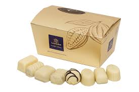 WHITE Chocolates Ballotin Box by weight - leonidasbrighton.co.uk - Leonidas Brighton